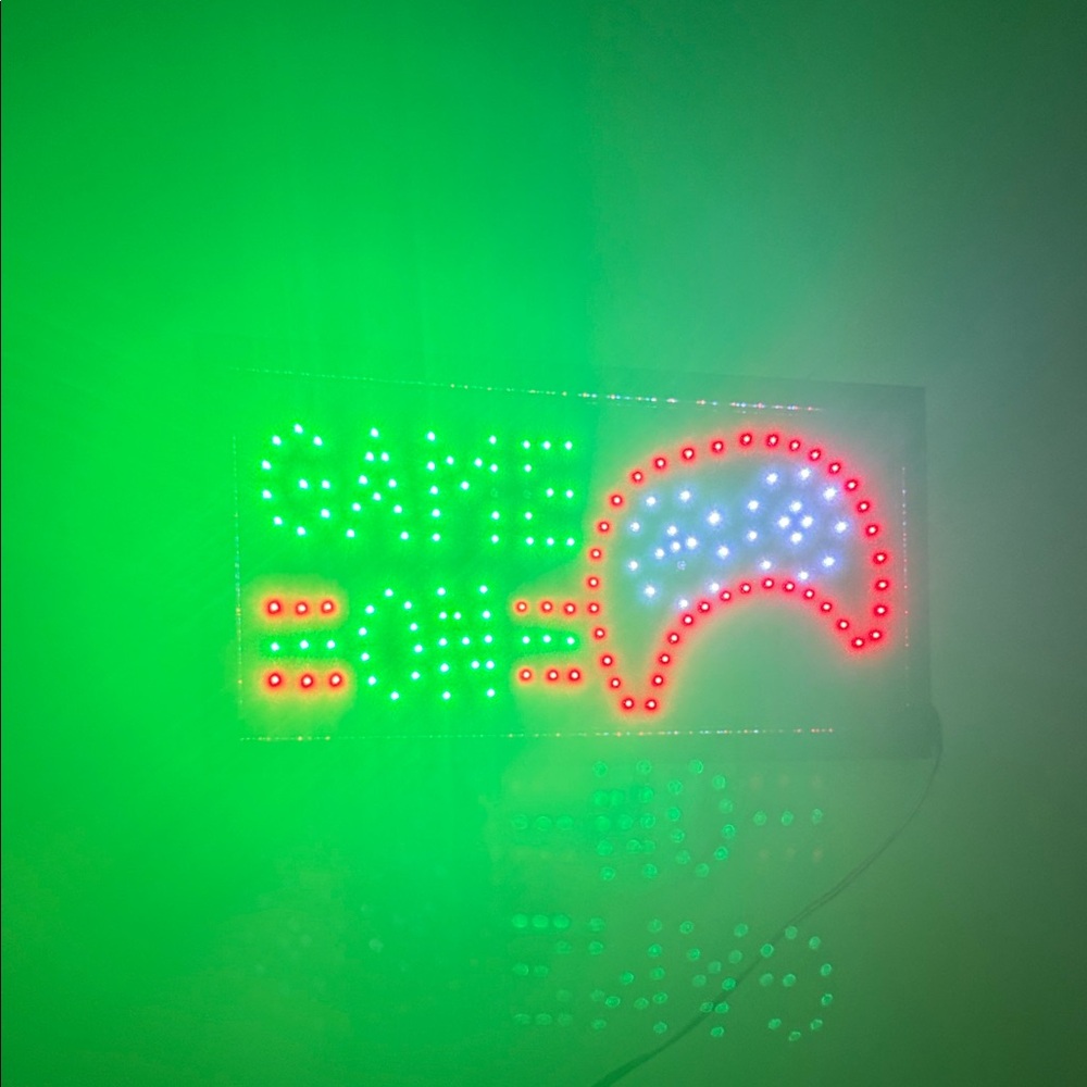 LED Game on Sign - Picture 2 of 6